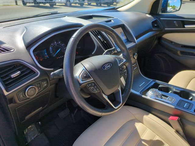Used 2020 Ford Edge SEL w/ Convenience Package FWD image 15