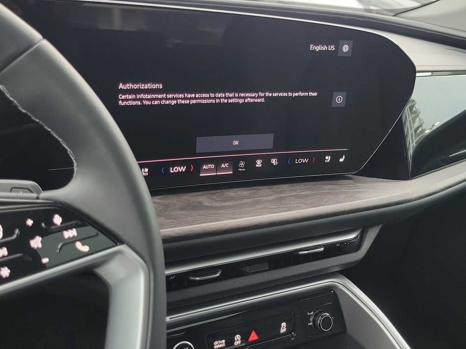 Certified 2025 Audi Q5 Premium Plus AWD/4WD image 27