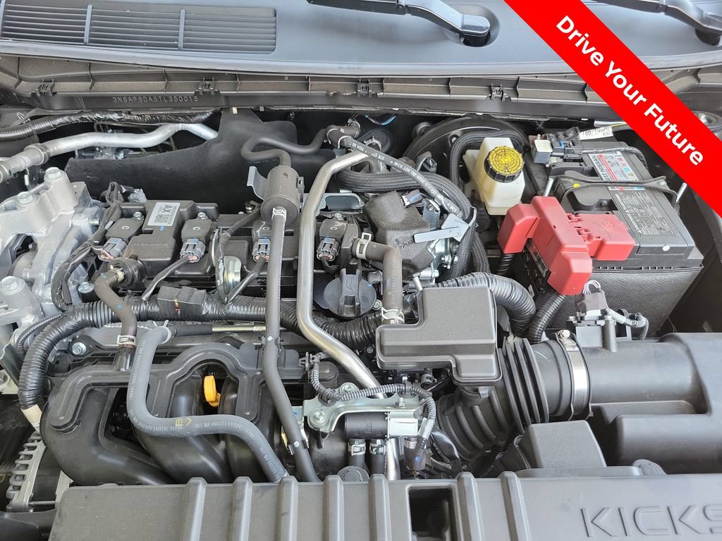 Certified 2026 Nissan Kicks SR FWD image 26