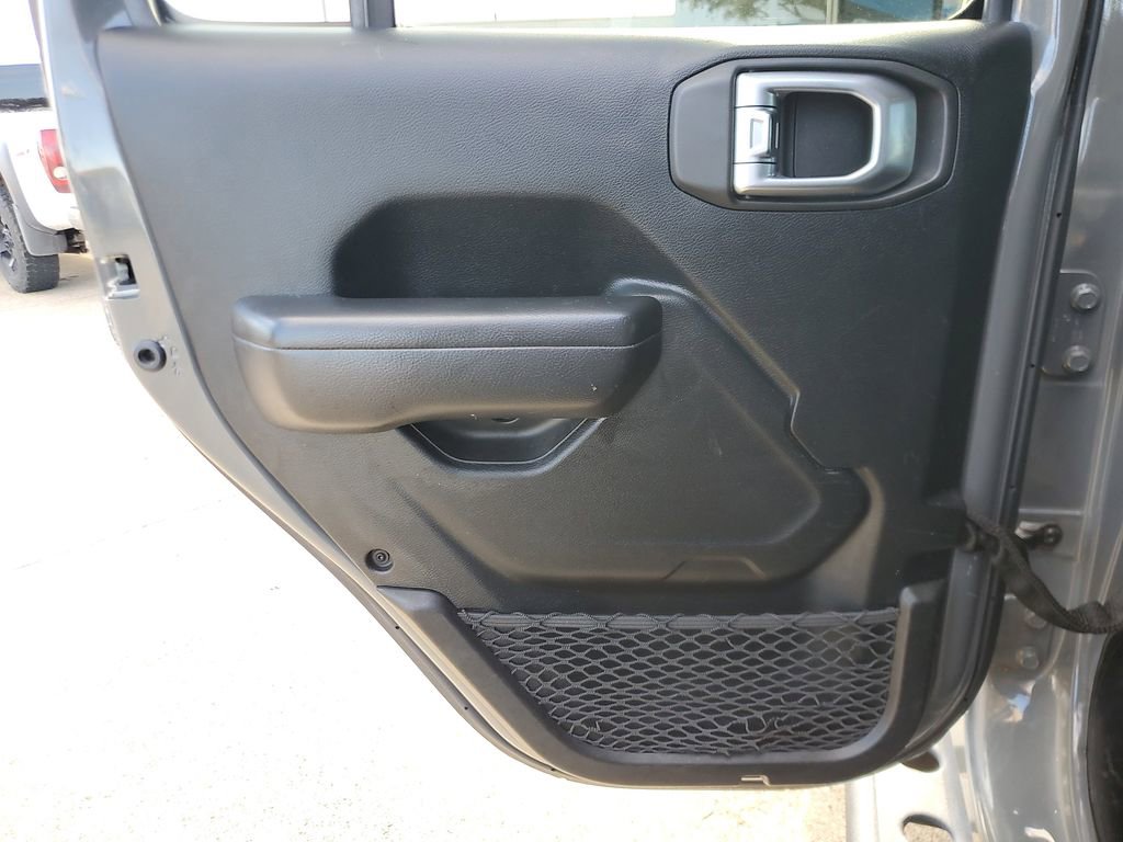 Used 2019 Jeep Wrangler Unlimited Sport S image 13