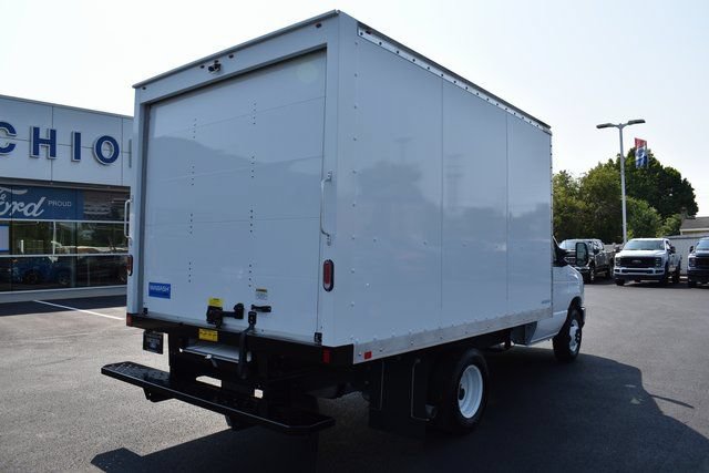 New 2025 Ford E-350 and Econoline 350 Super Duty w/ Power Equipment Group RWD image 3