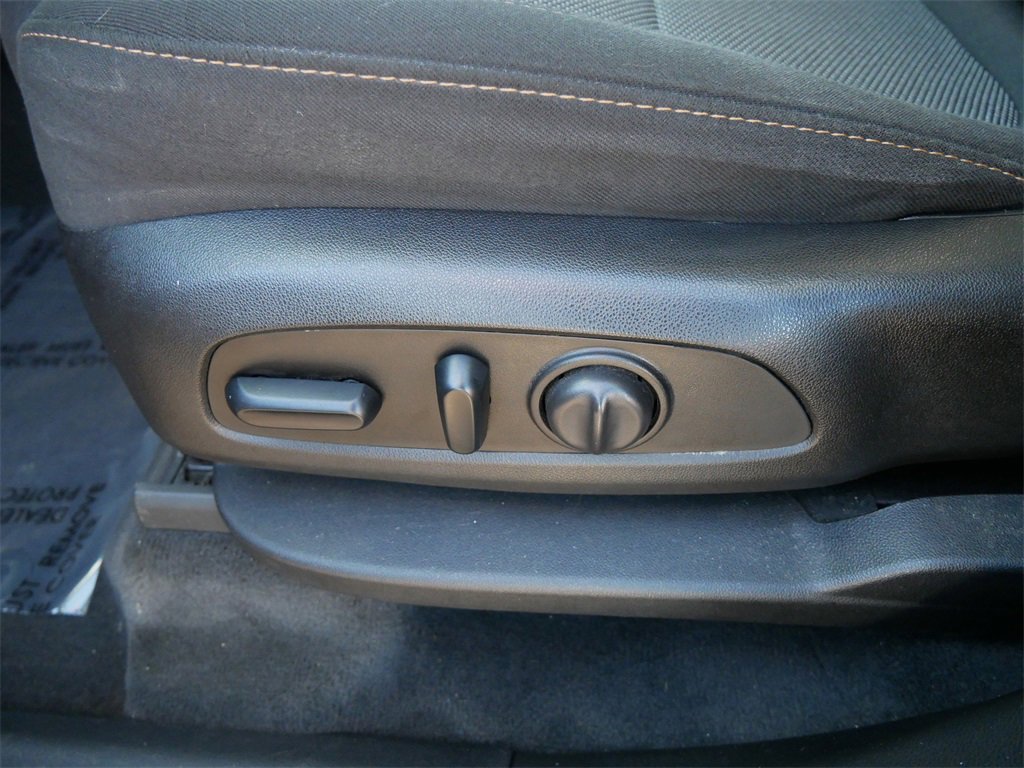 Used 2019 Chevrolet Traverse LT w/ LPO, Floor Liner Package image 15