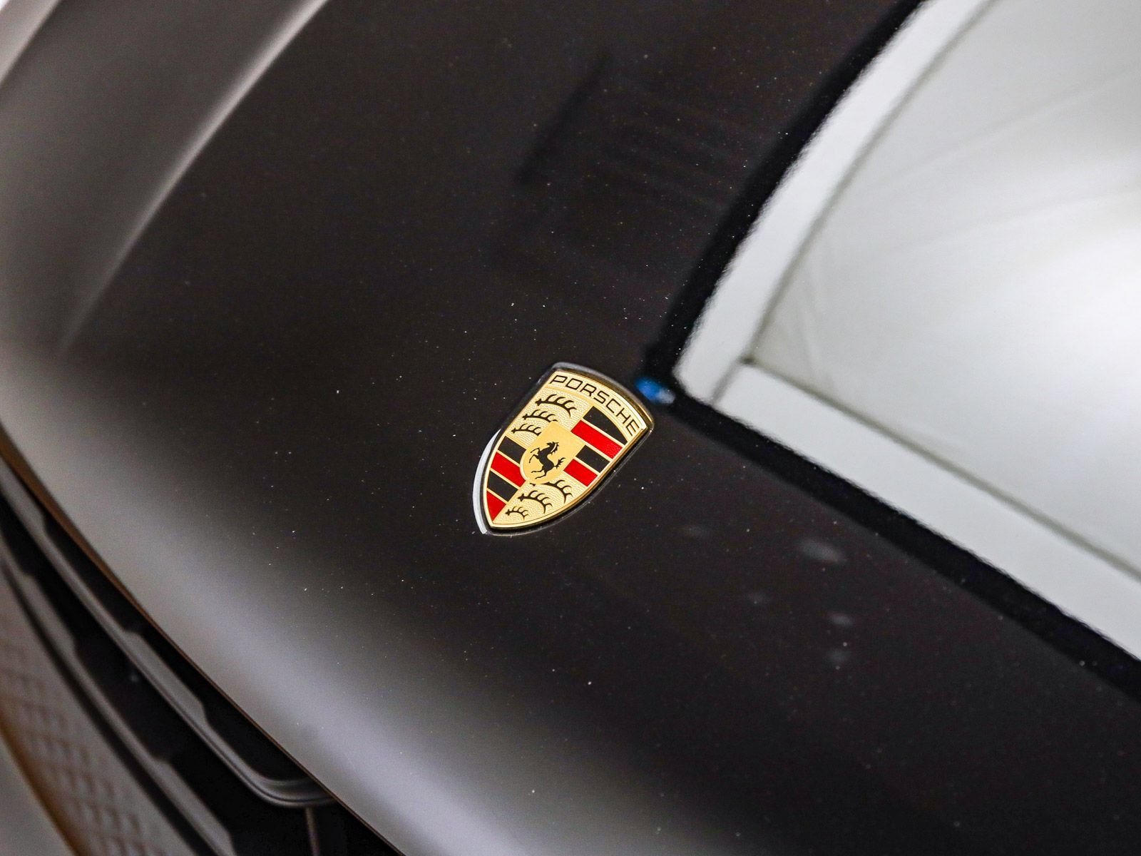 Certified 2026 Porsche Macan AWD/4WD image 12