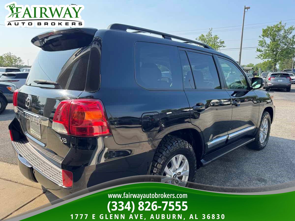 Used 2014 Toyota Land Cruiser AWD/4WD image 6