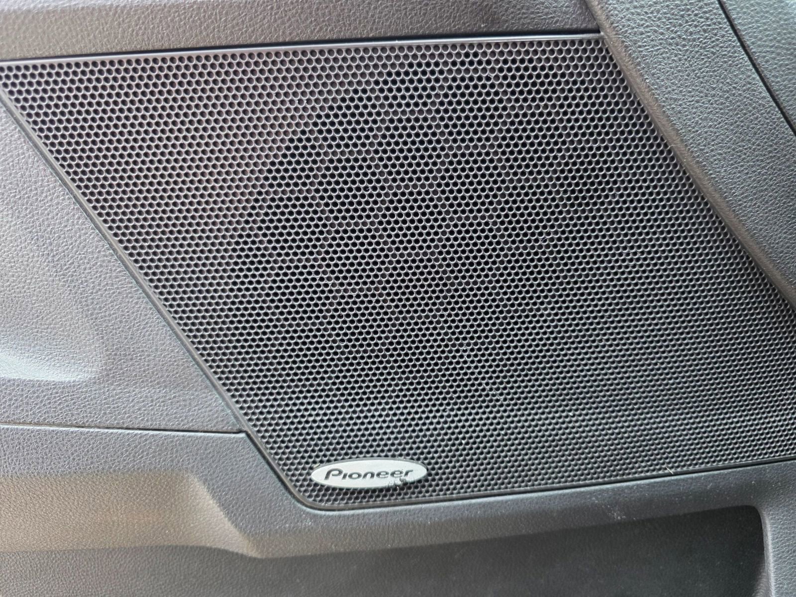 Used 2017 GMC Terrain SLE w/ Driver Alert Package I image 13