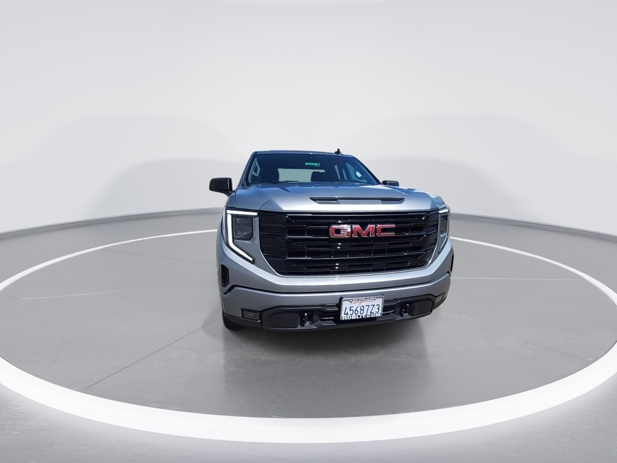 Used 2024 GMC Sierra 1500 Elevation RWD image 3