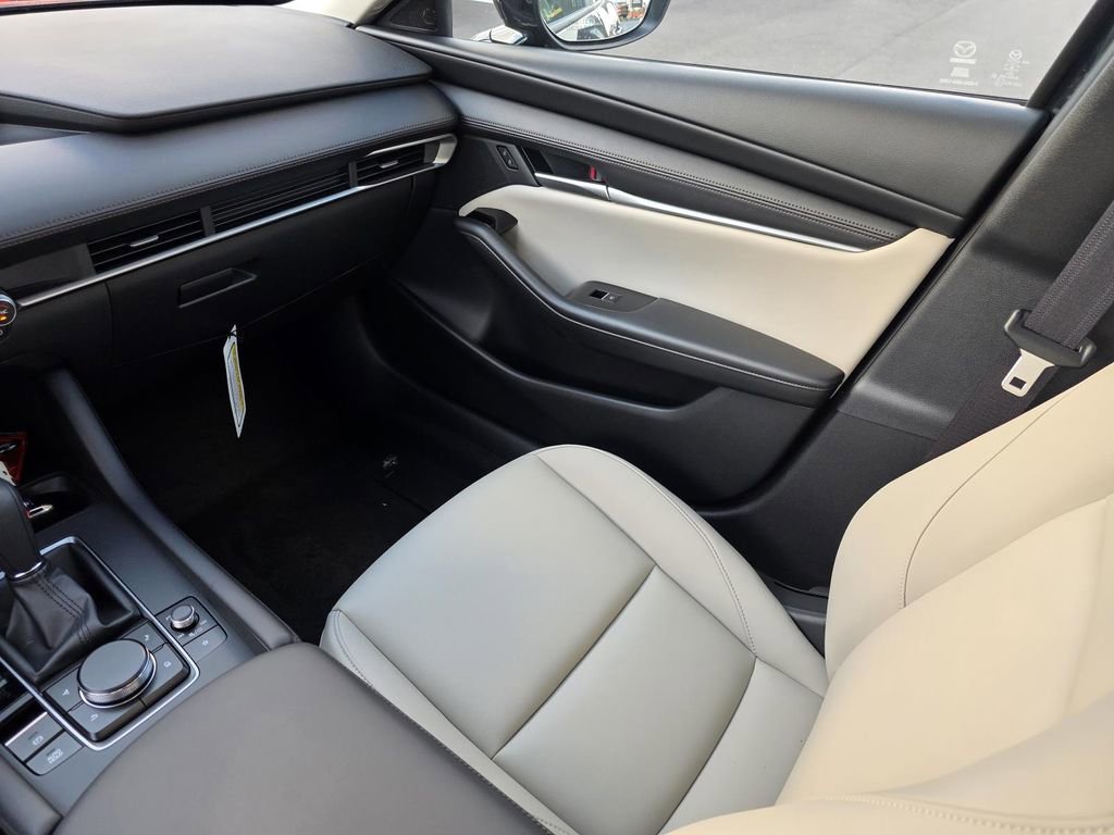 New 2026 MAZDA MAZDA3 2.5 S Sedan w/ Preferred Pkg image 28