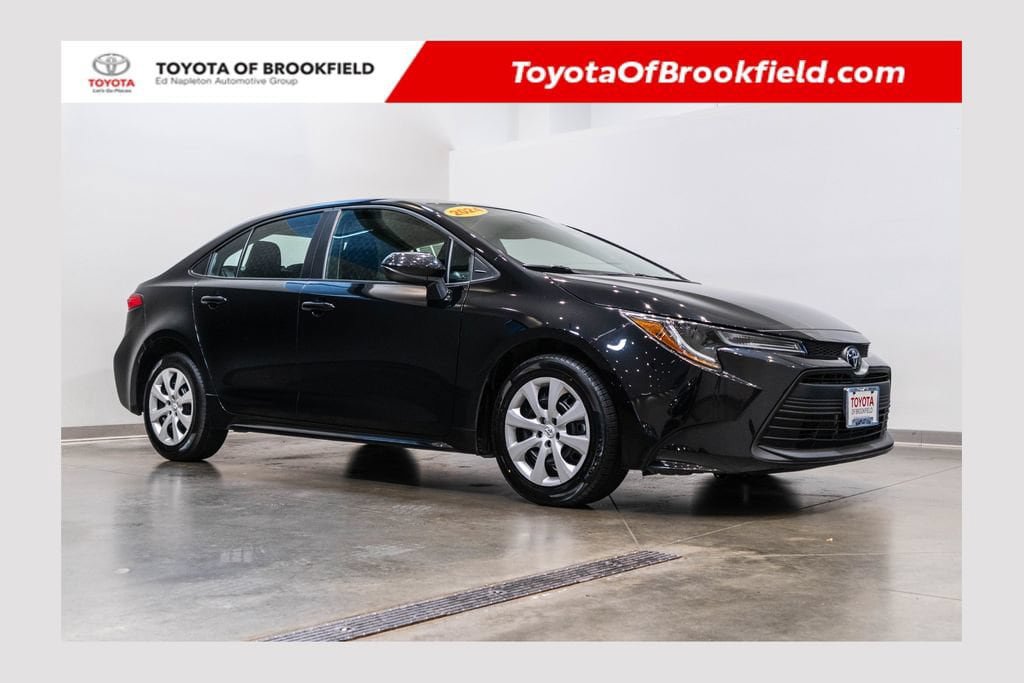 Used 2024 Toyota Corolla LE FWD video 1
