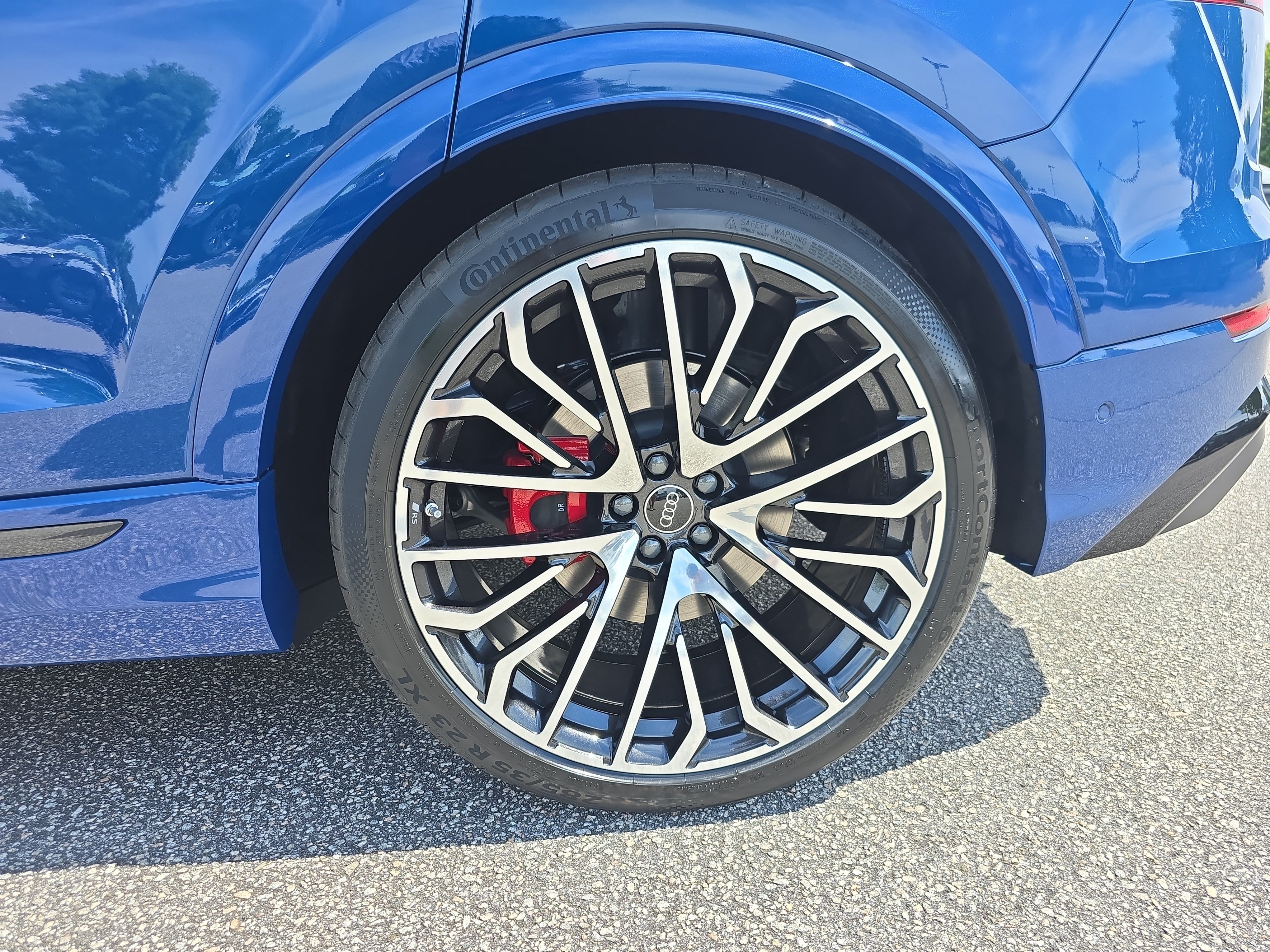 New 2026 Audi SQ8 Prestige AWD/4WD image 32
