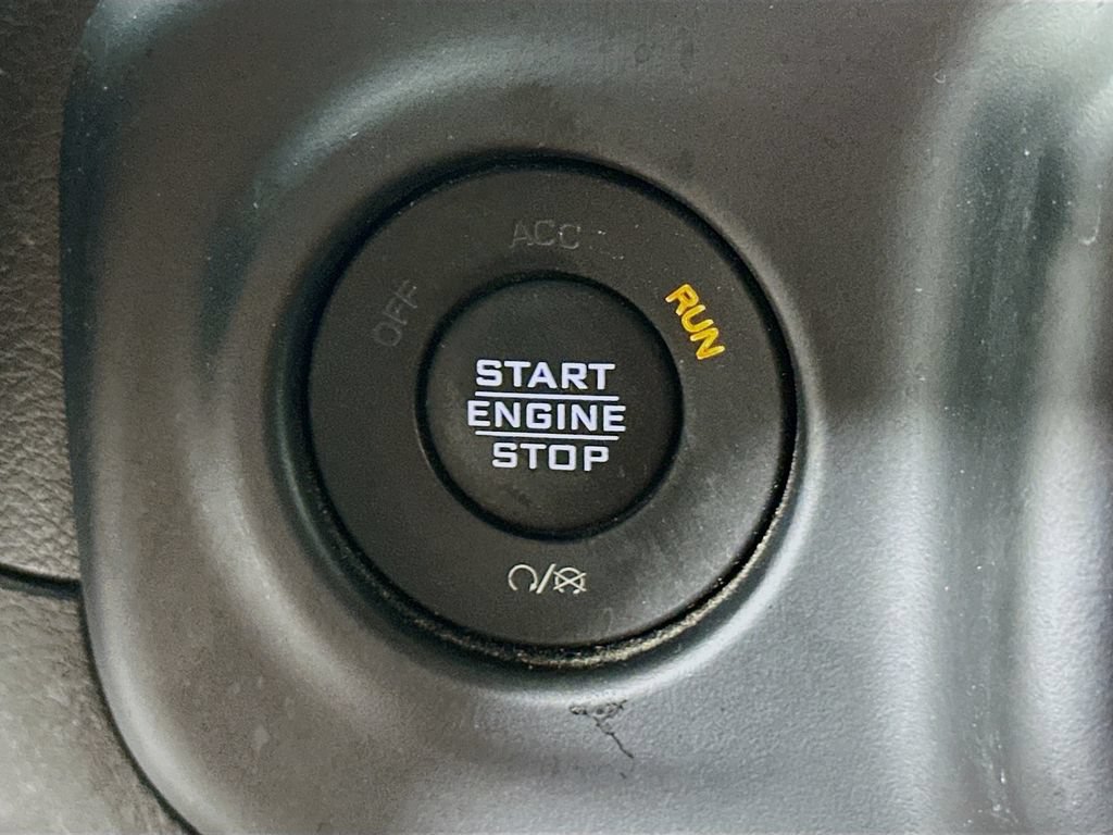 Certified 2022 Jeep Wrangler Unlimited Sport AWD/4WD image 24