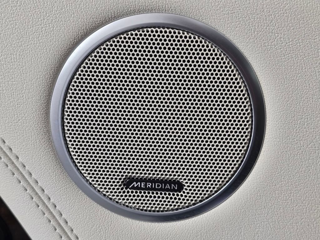 Used 2021 Land Rover Range Rover P525 Westminster Edition LWB AWD/4WD image 15