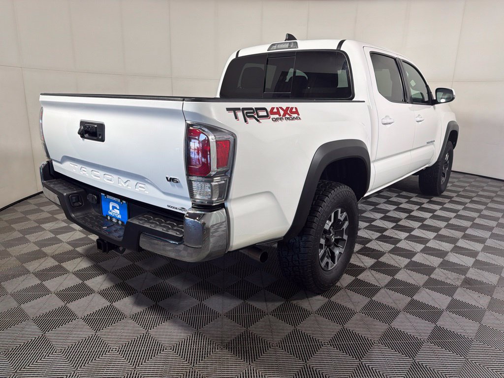 Used 2023 Toyota Tacoma TRD Off-Road AWD/4WD image 8