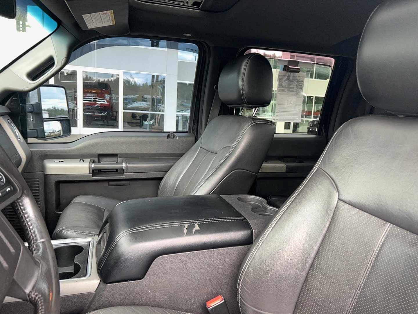 Used 2015 Ford F350 Lariat w/ Lariat Ultimate Package AWD/4WD image 22