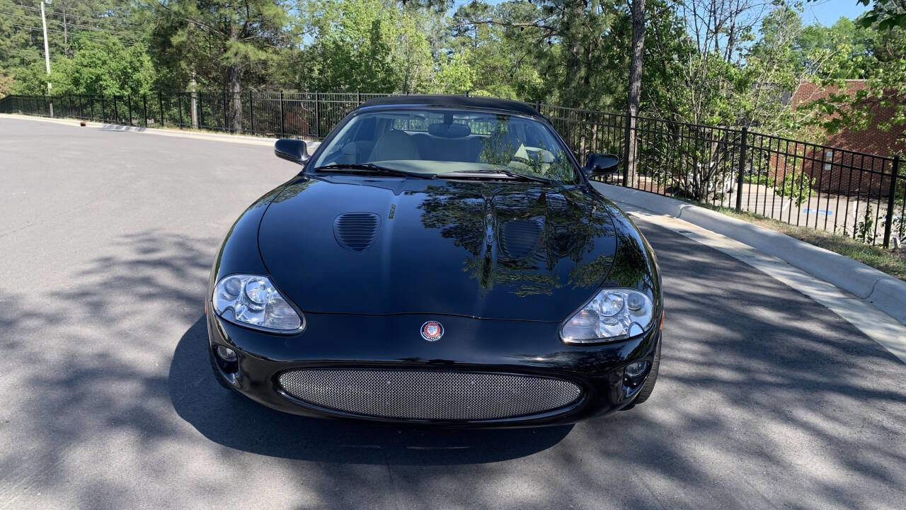 Used 2000 Jaguar XK8 Convertible RWD image 6