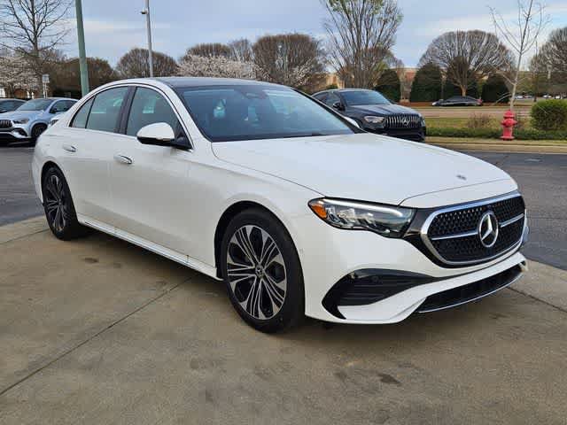 New 2026 Mercedes-Benz E 350 4MATIC Sedan image 3