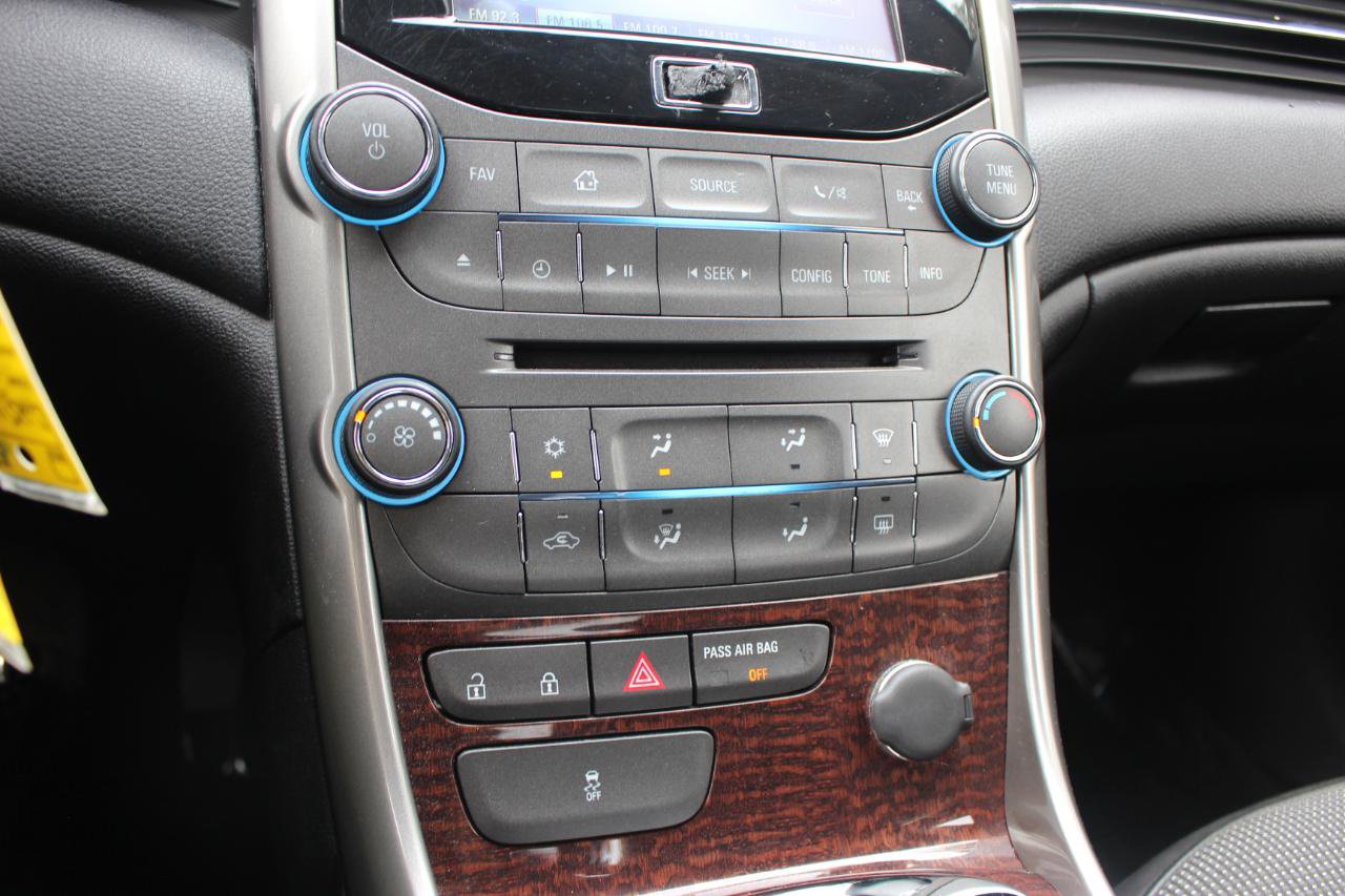 Used 2013 Chevrolet Malibu LT FWD image 26