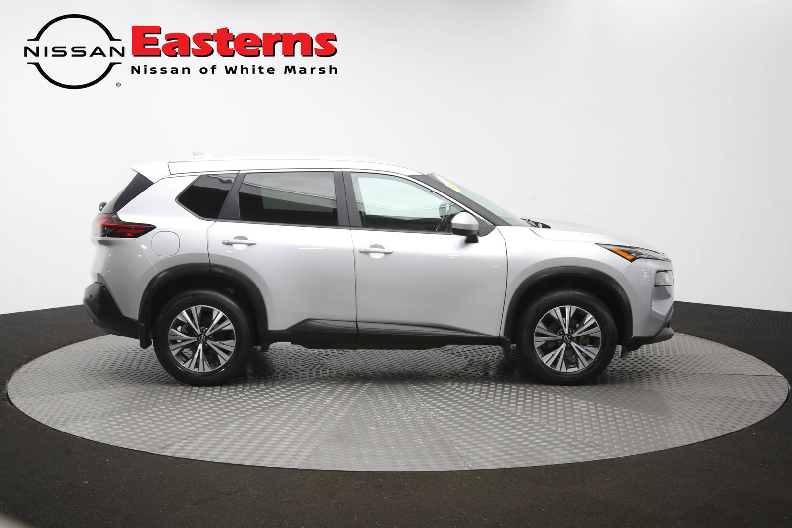 Used 2023 Nissan Rogue SV AWD/4WD image 40