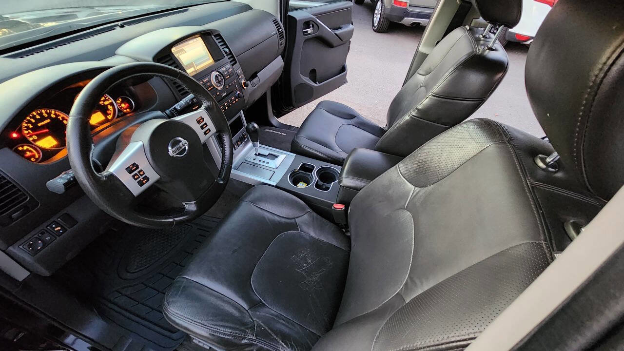 Used 2011 Nissan Pathfinder Silver image 28