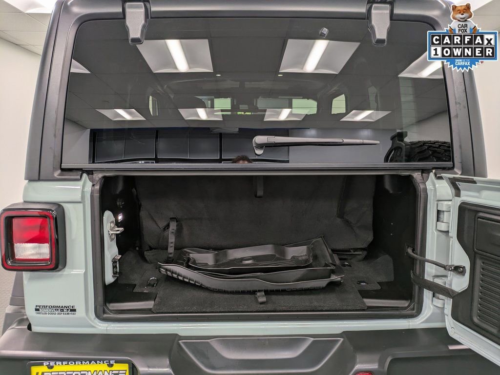 Used 2024 Jeep Wrangler Willys image 24