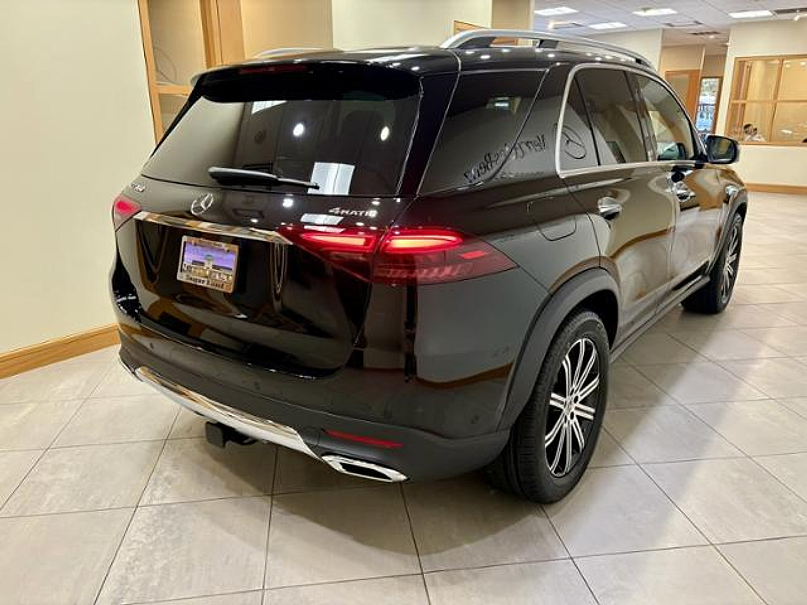New 2026 Mercedes-Benz GLE 350 4MATIC image 5