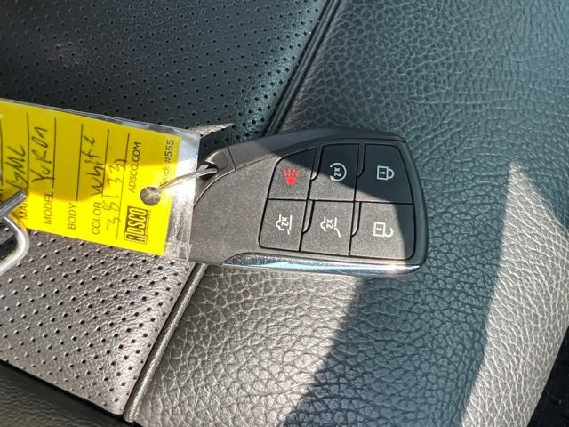 Used 2024 GMC Yukon Denali w/ LPO, Floor Liner Package AWD/4WD image 40