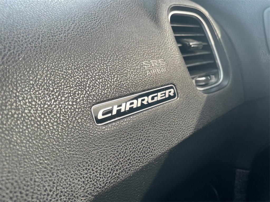 Used 2018 Dodge Charger GT image 22