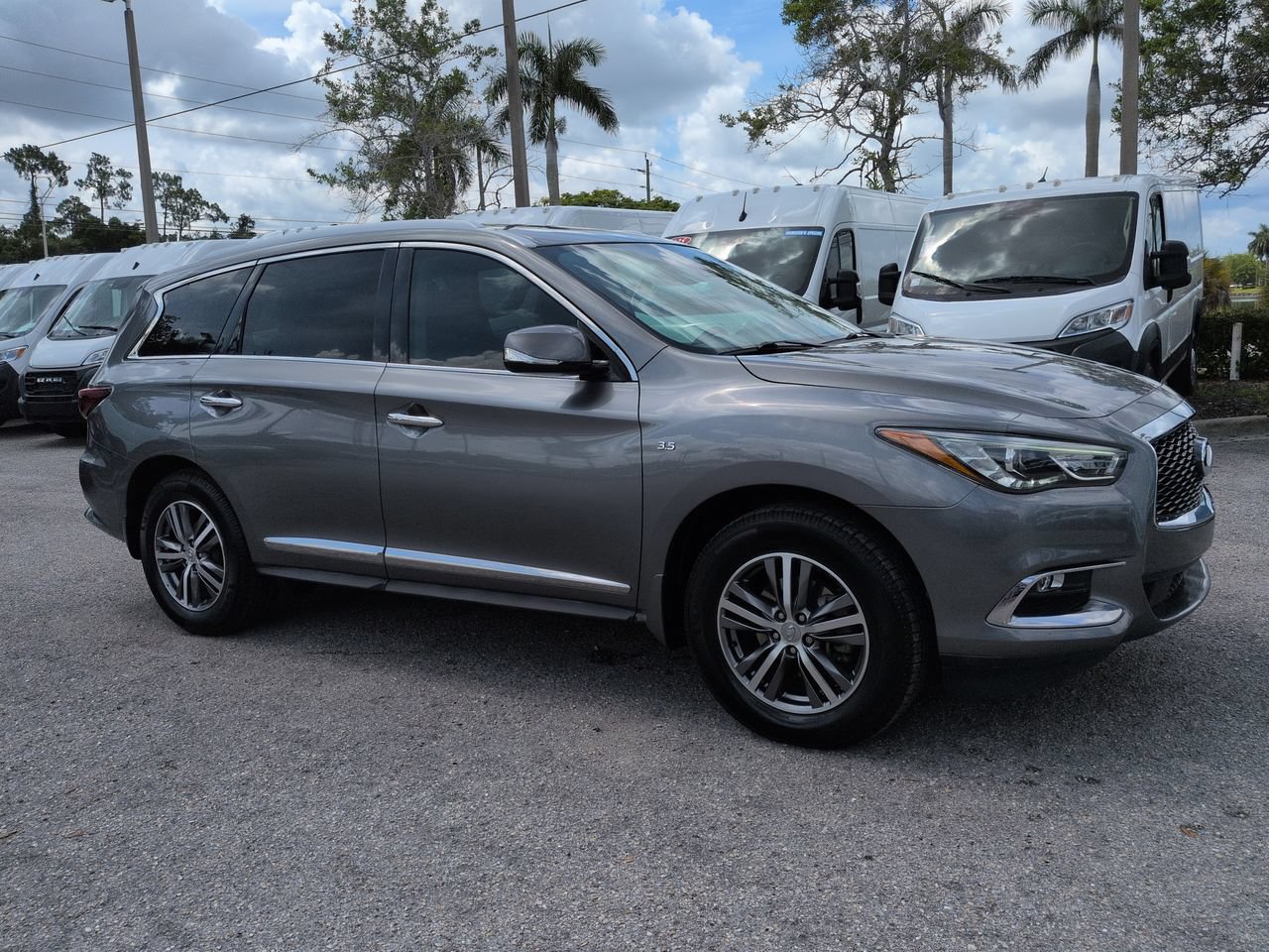 Used 2020 INFINITI QX60 Luxe FWD image 2