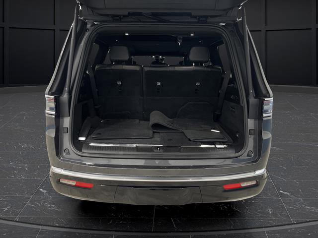 Used 2022 Jeep Grand Wagoneer Series I image 15