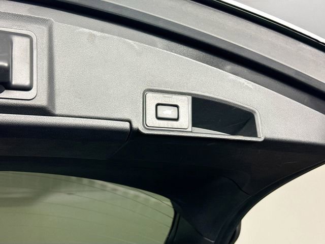 Used 2025 Acura RDX SH-AWD w/ Advance Package image 13
