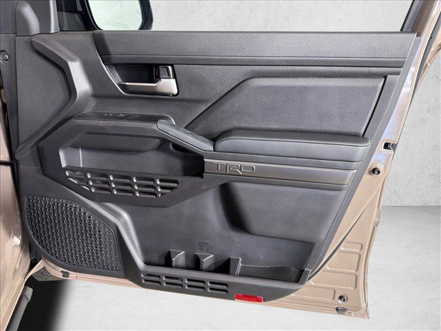 Used 2026 Toyota Tacoma 4x4 Double Cab image 14