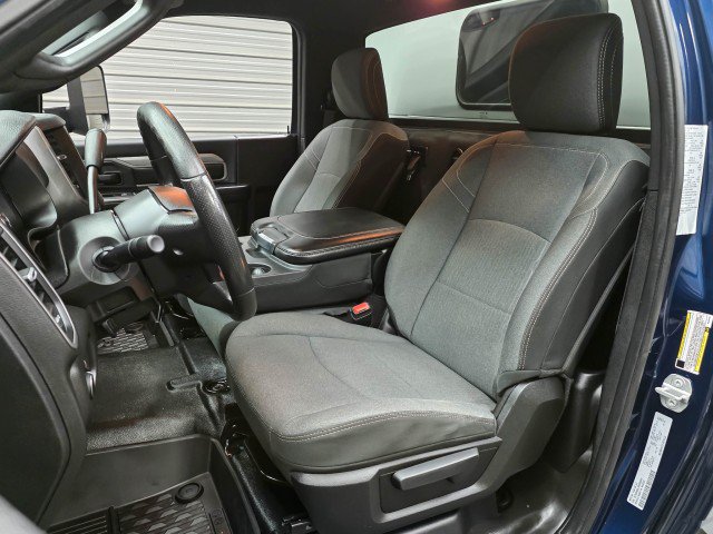 Used 2021 RAM 5500 Tradesman RWD image 17