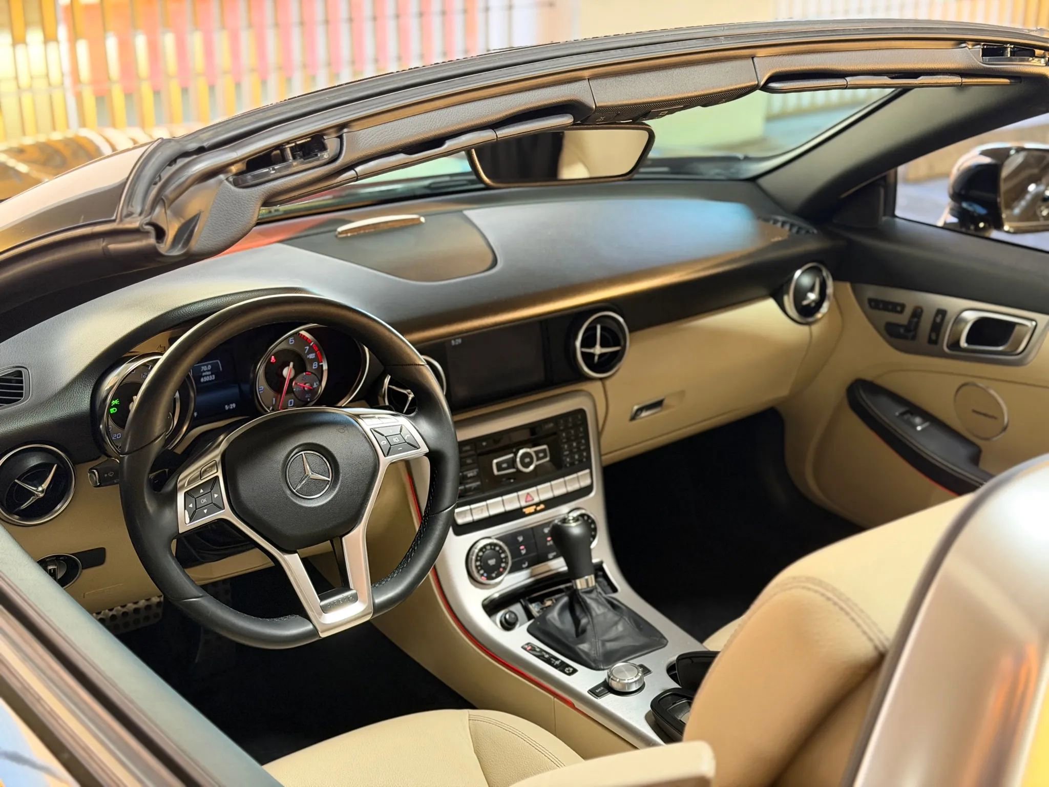 Used 2014 Mercedes-Benz SLK 250 w/ Sport Package image 26