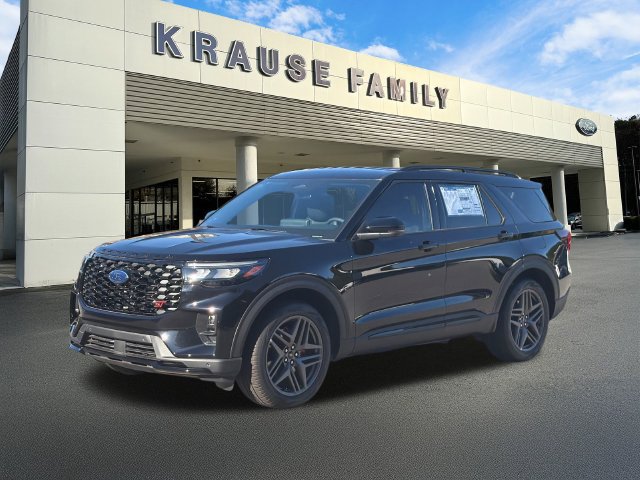 New 2026 Ford Explorer ST RWD image 3