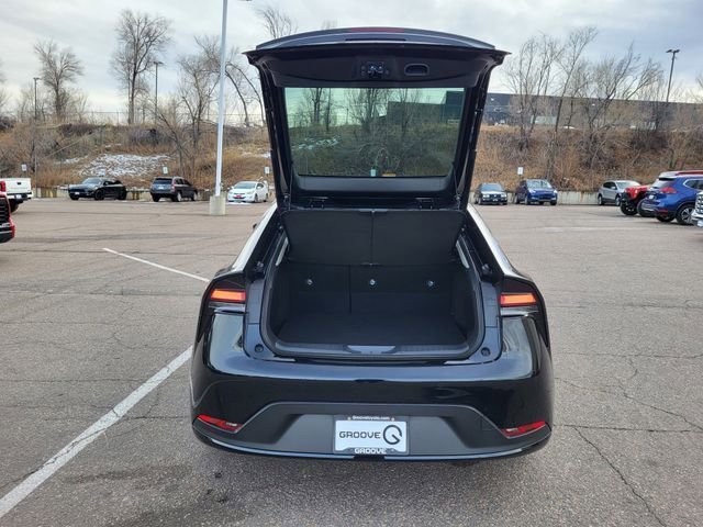 Used 2026 Toyota Prius Plug-In Hybrid image 11