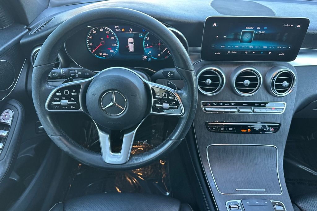 Used 2020 Mercedes-Benz GLC 300 4MATIC image 16