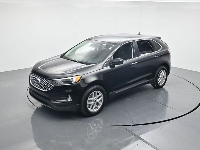 Used 2023 Ford Edge SEL w/ Convenience Package image 39