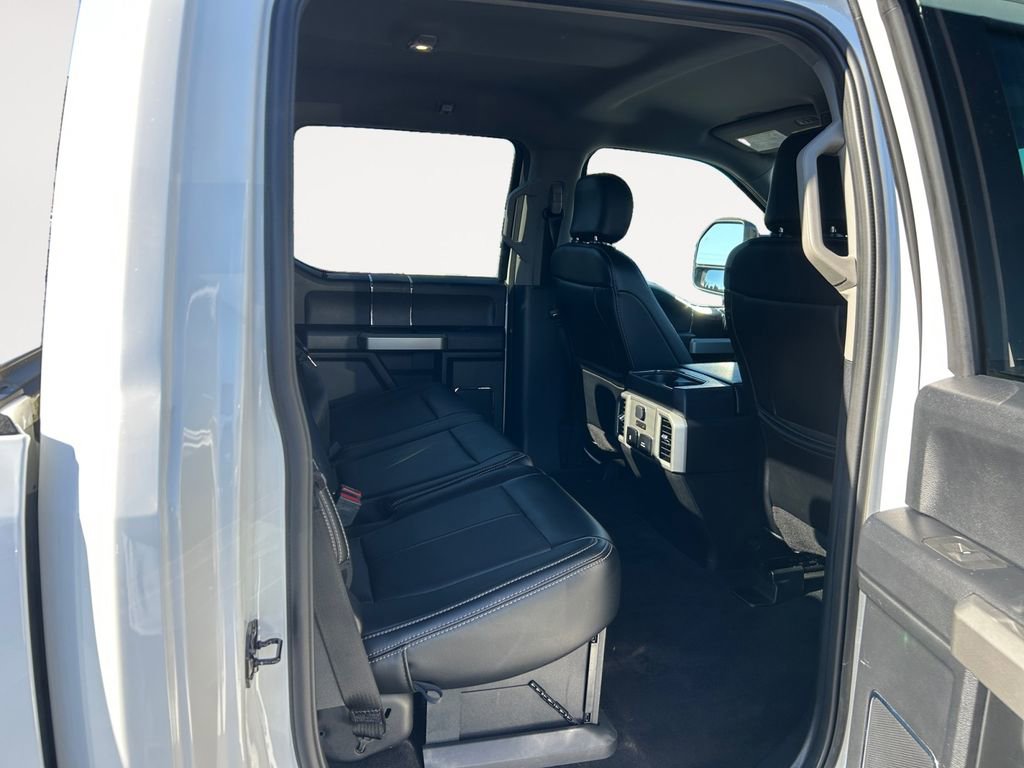Used 2020 Ford F250 Lariat image 11