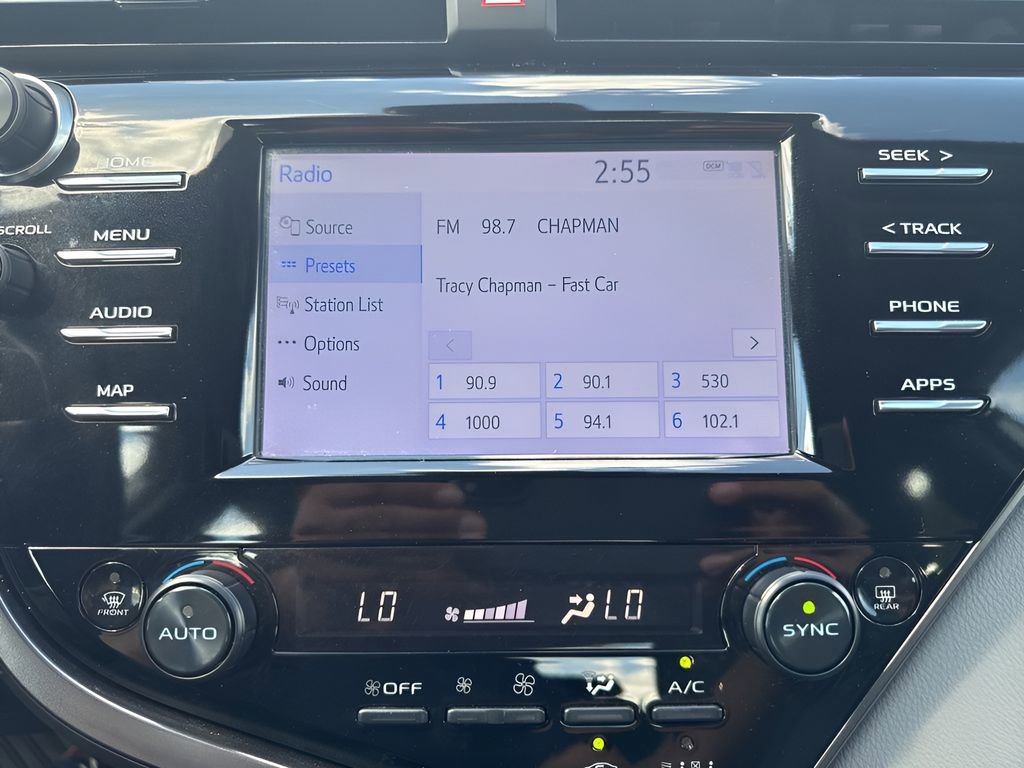 Used 2019 Toyota Camry LE FWD image 17