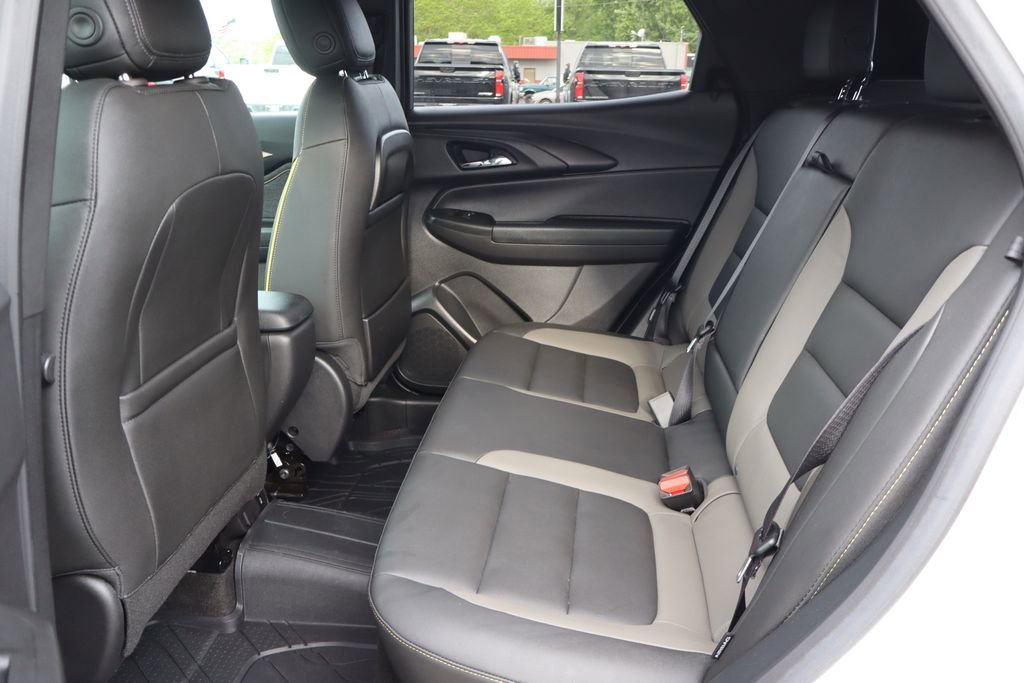 Used 2024 Chevrolet TrailBlazer ACTIV w/ Convenience Package AWD/4WD image 19