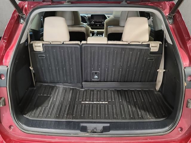 Used 2020 Toyota Highlander Limited AWD/4WD image 7