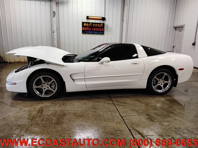 Used 2002 Chevrolet Corvette Coupe w/ Preferred Equipment Group2 RWD image 5
