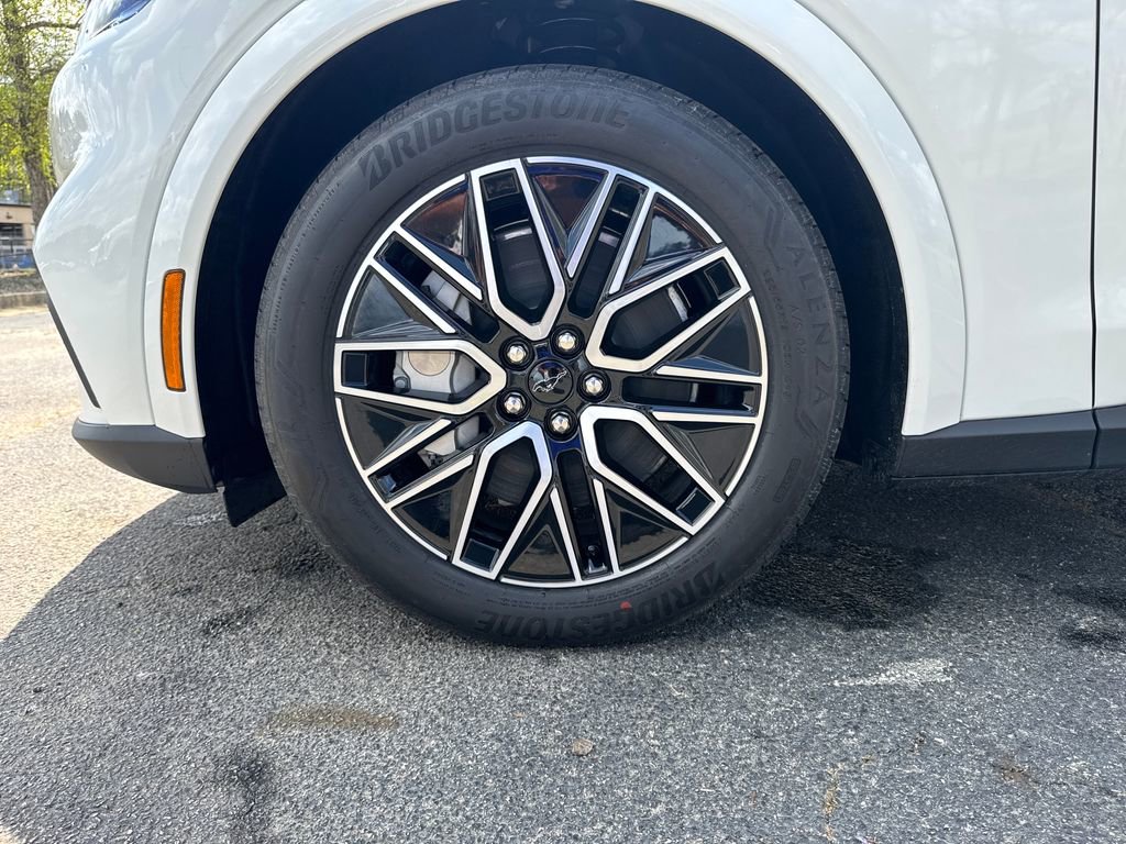 New 2026 Ford Mustang Mach-E Premium image 22