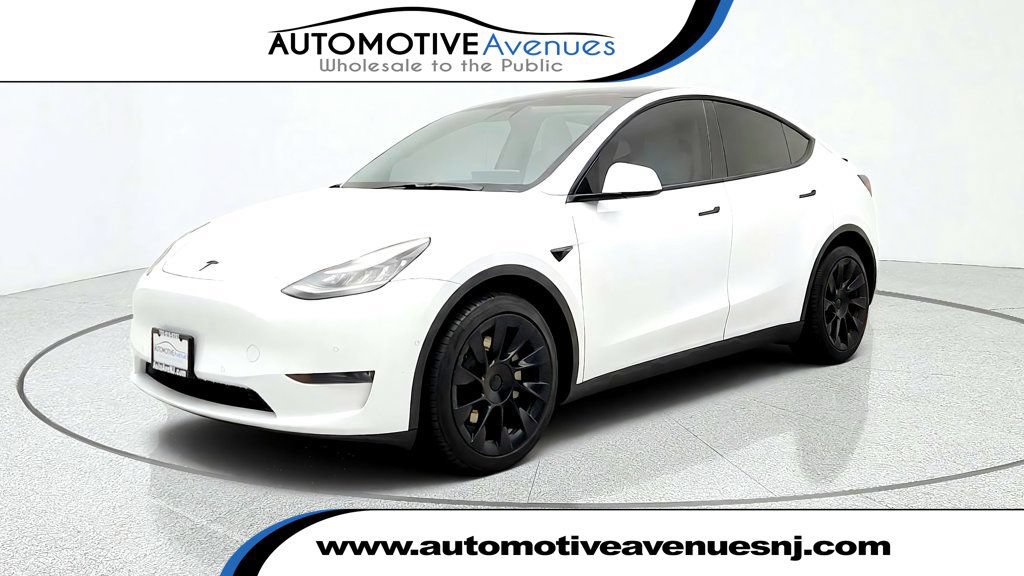 Used 2020 Tesla Model Y Long Range AWD/4WD image 1