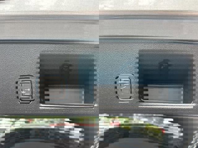 New 2025 Chevrolet Equinox EV RS image 35