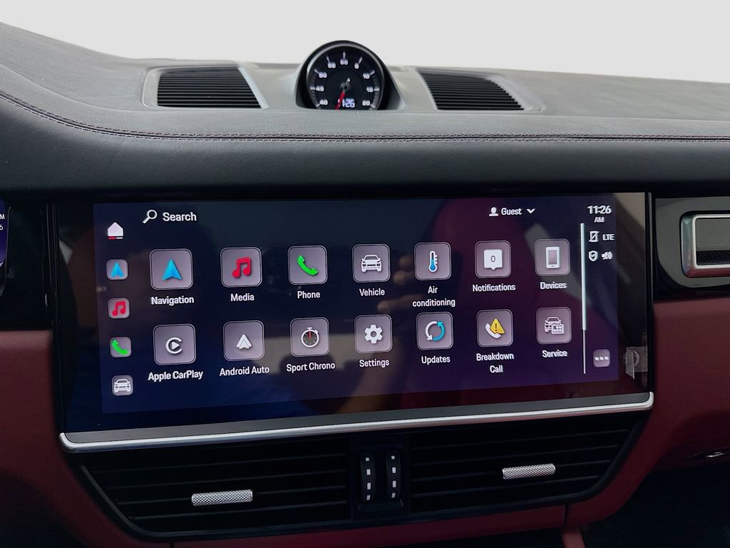 Used 2023 Porsche Cayenne Turbo image 15