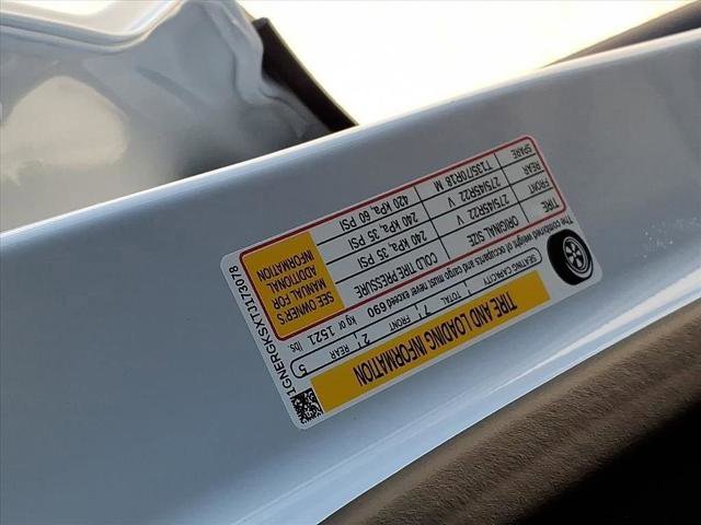 New 2026 Chevrolet Traverse LT image 30