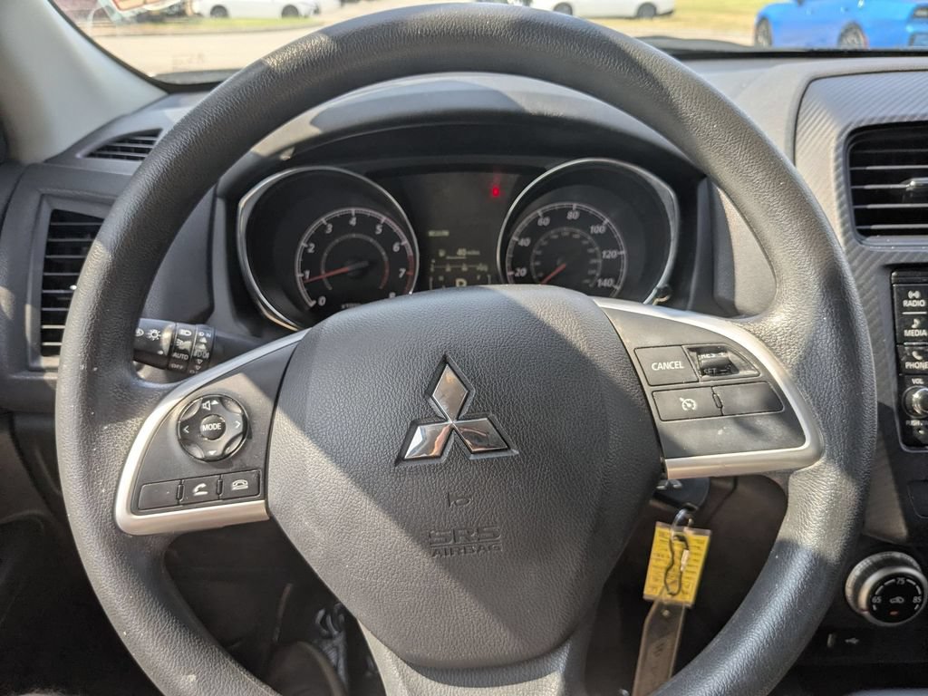 Used 2023 Mitsubishi Outlander Sport AWD image 18