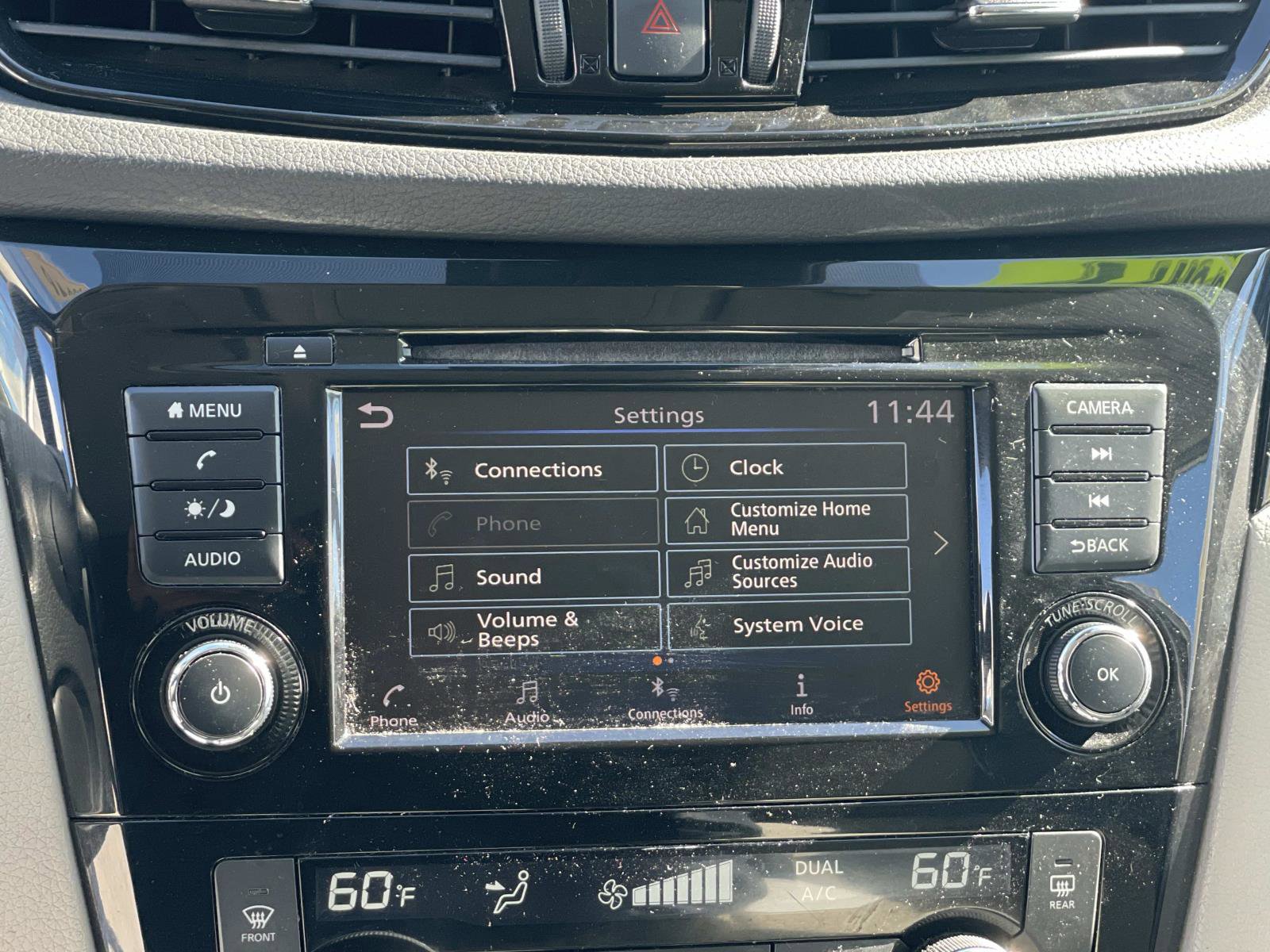 Used 2021 Nissan Rogue Sport SV image 7