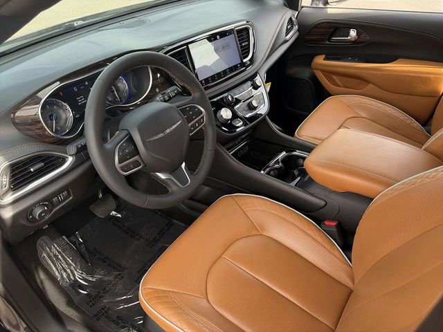 Used 2022 Chrysler Pacifica Pinnacle image 19