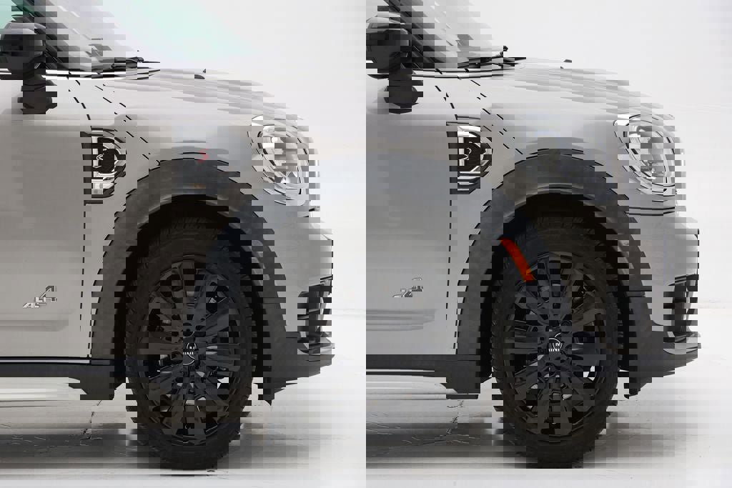 Used 2020 MINI Cooper Countryman S image 3